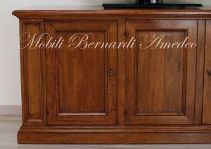 Credenza bassa - mobile Tv in noce massiccio da 150 cm con 3 ante arte povera